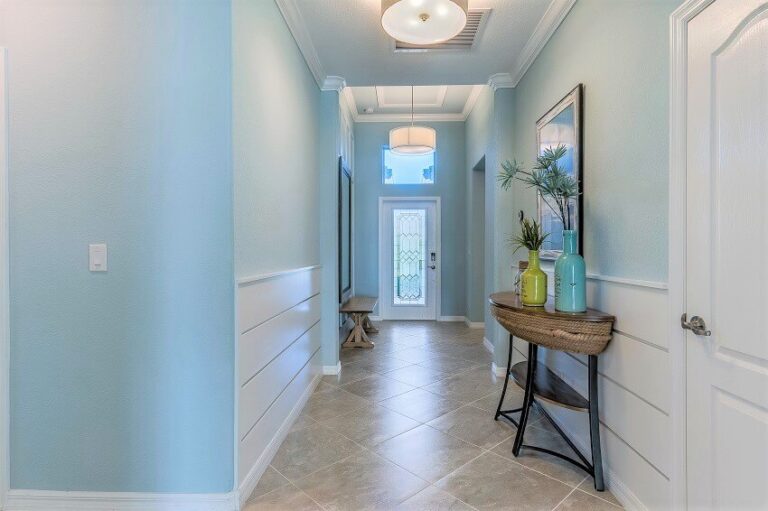 10 Attractive Hallway Paint Ideas To Brighten Your Home