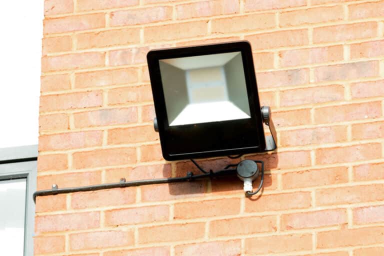 Types Of Flood Lights (Fixtures & Bulb Options)