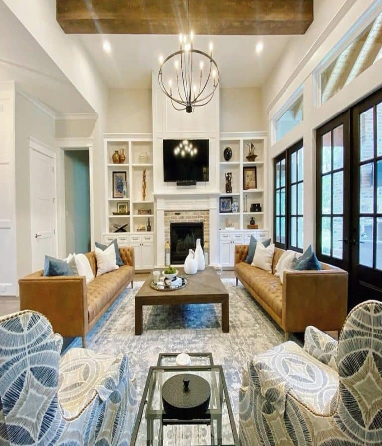 Modern Farmhouse Living Room Décor Ideas (Expert Guide)